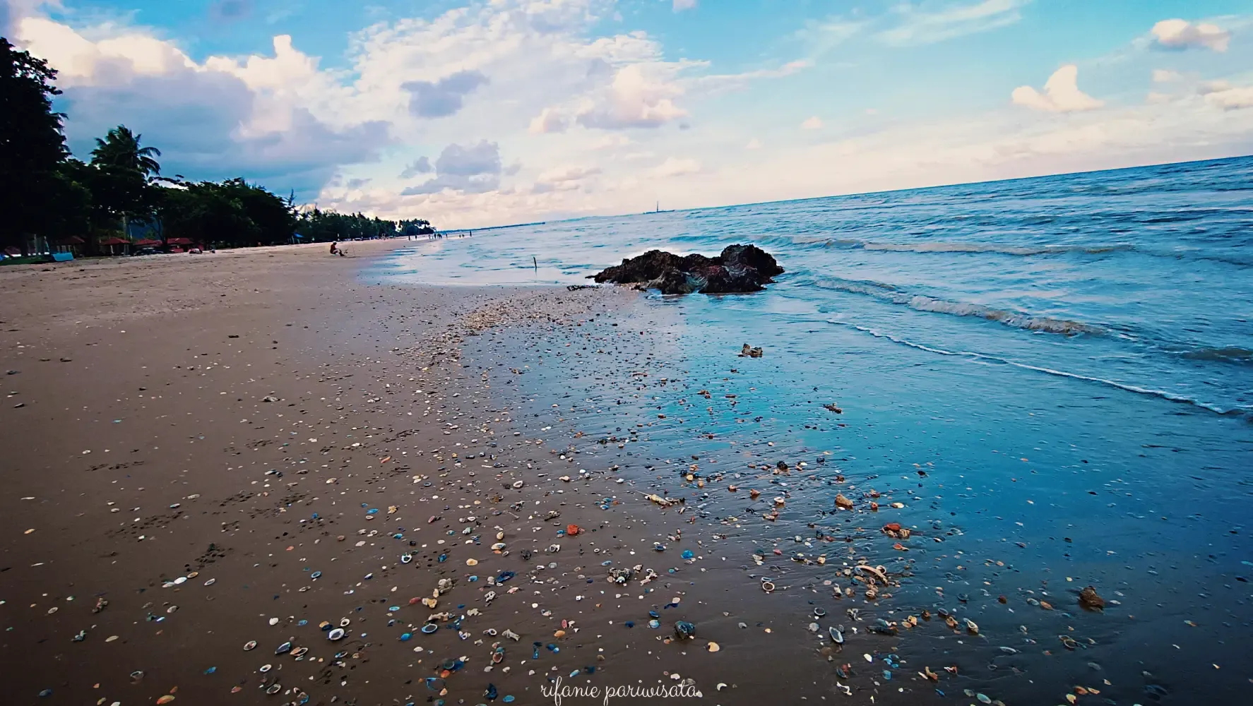 East Kutai Beaches Tour
